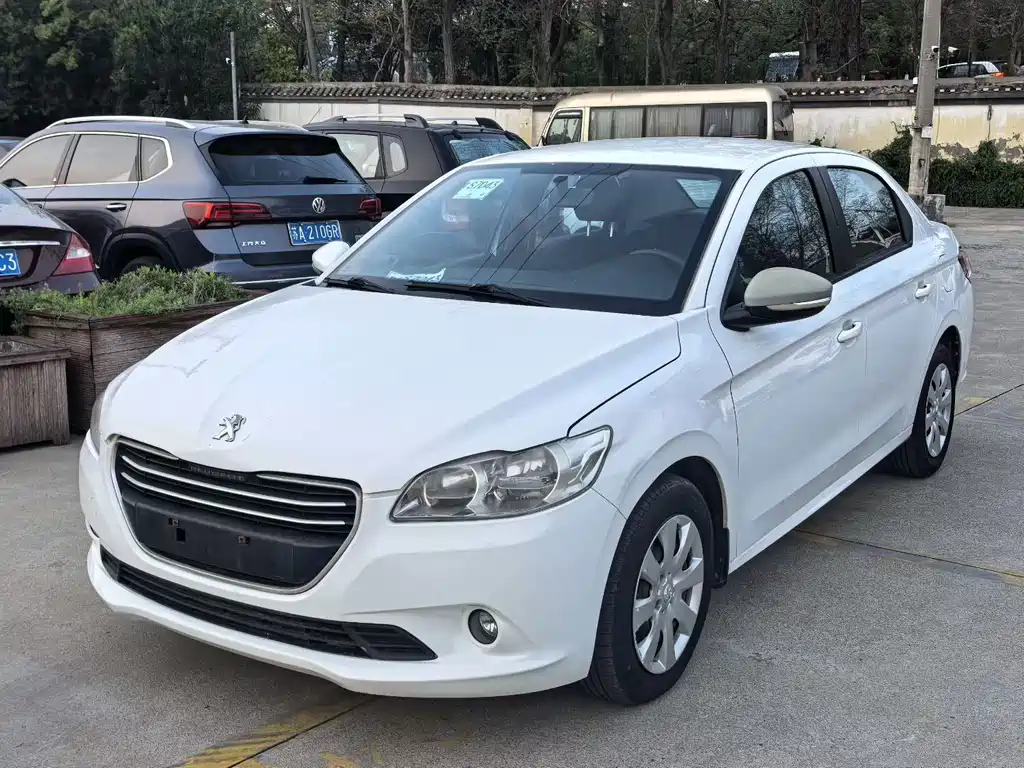 Купить Peugeot 301