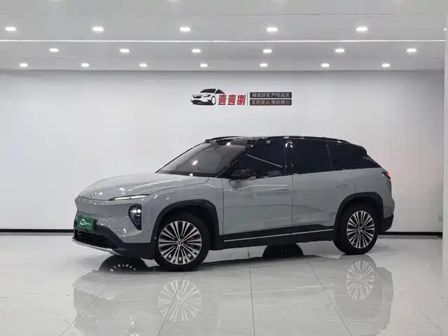 NIO NIO ES7 2022