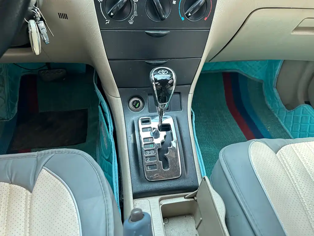 Toyota Corolla — миниатюра 10