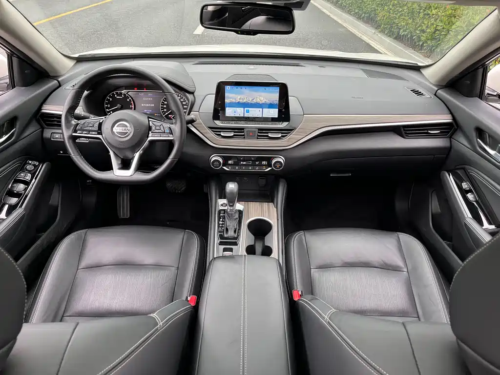 Nissan Teana — миниатюра 16