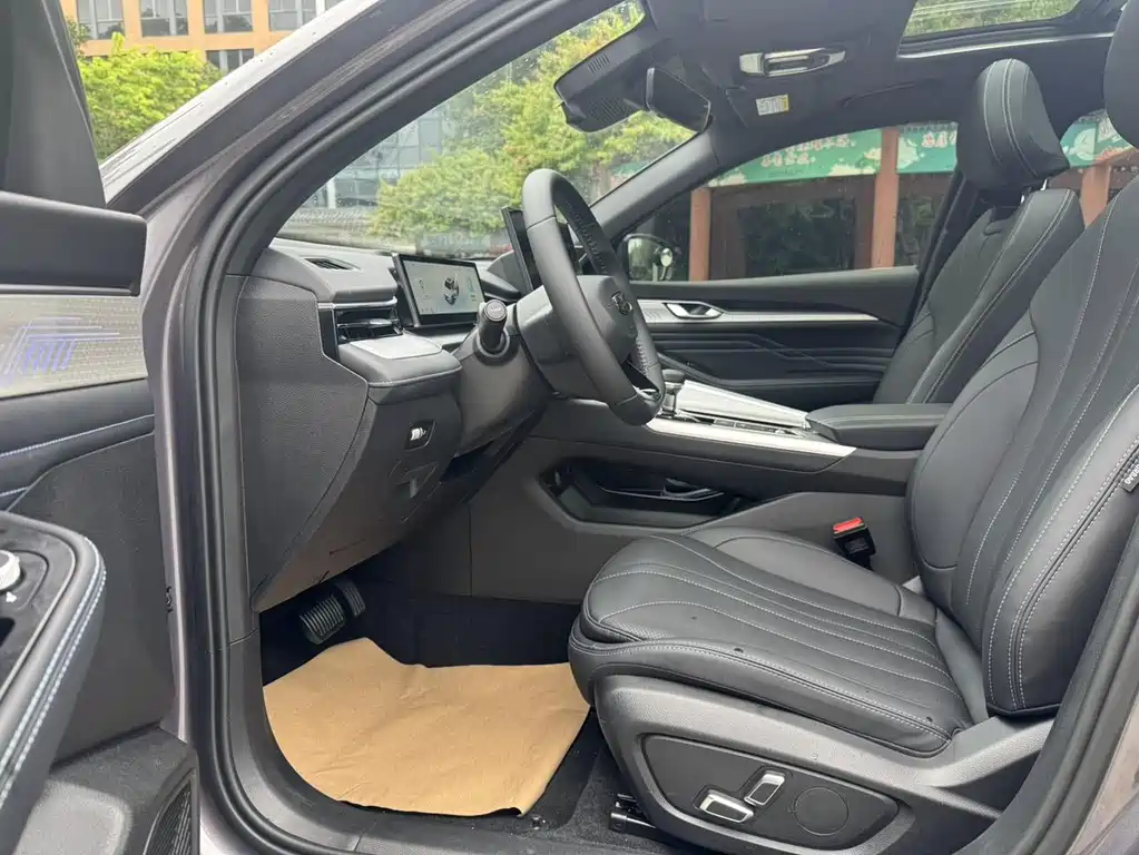 GEELY AUTOMOBILE XINGRUI