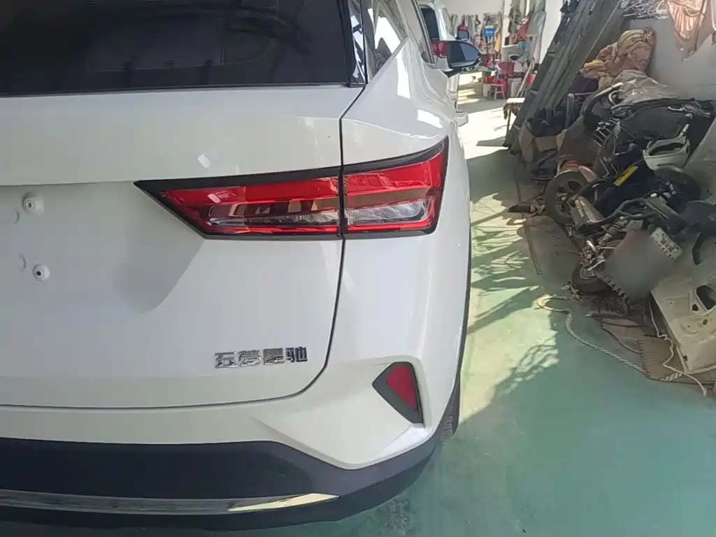 Wuling Xingchi — миниатюра 8