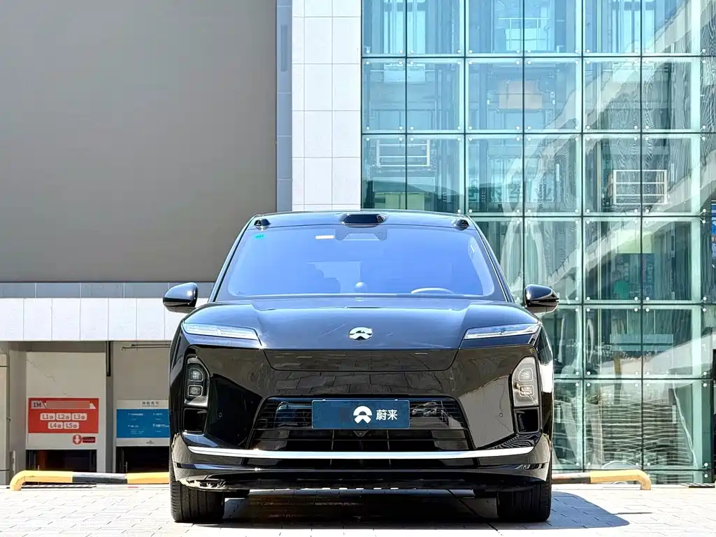 NIO ES8 — миниатюра 4