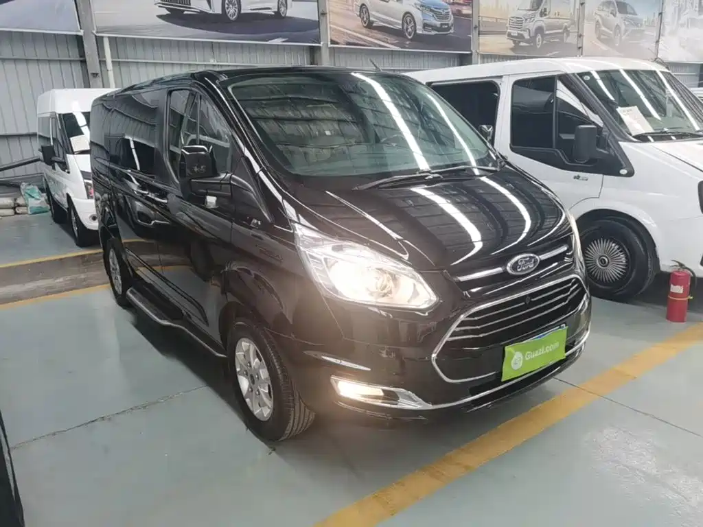 Ford Tourneo 2016 2.0T MT