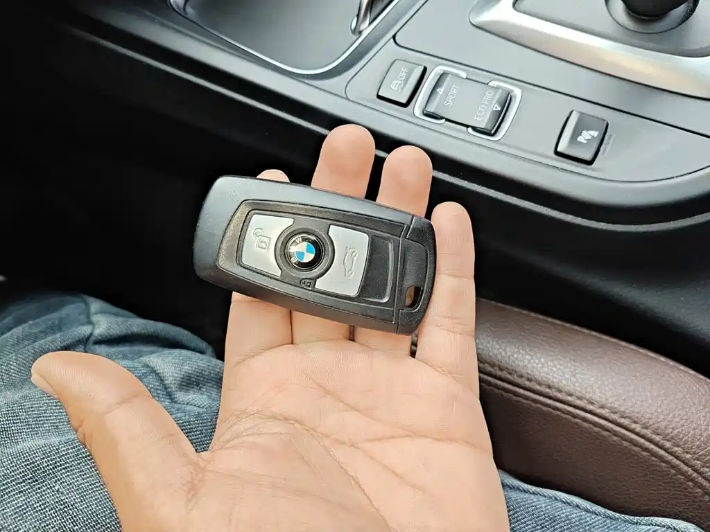 BMW 3 Series — миниатюра 9