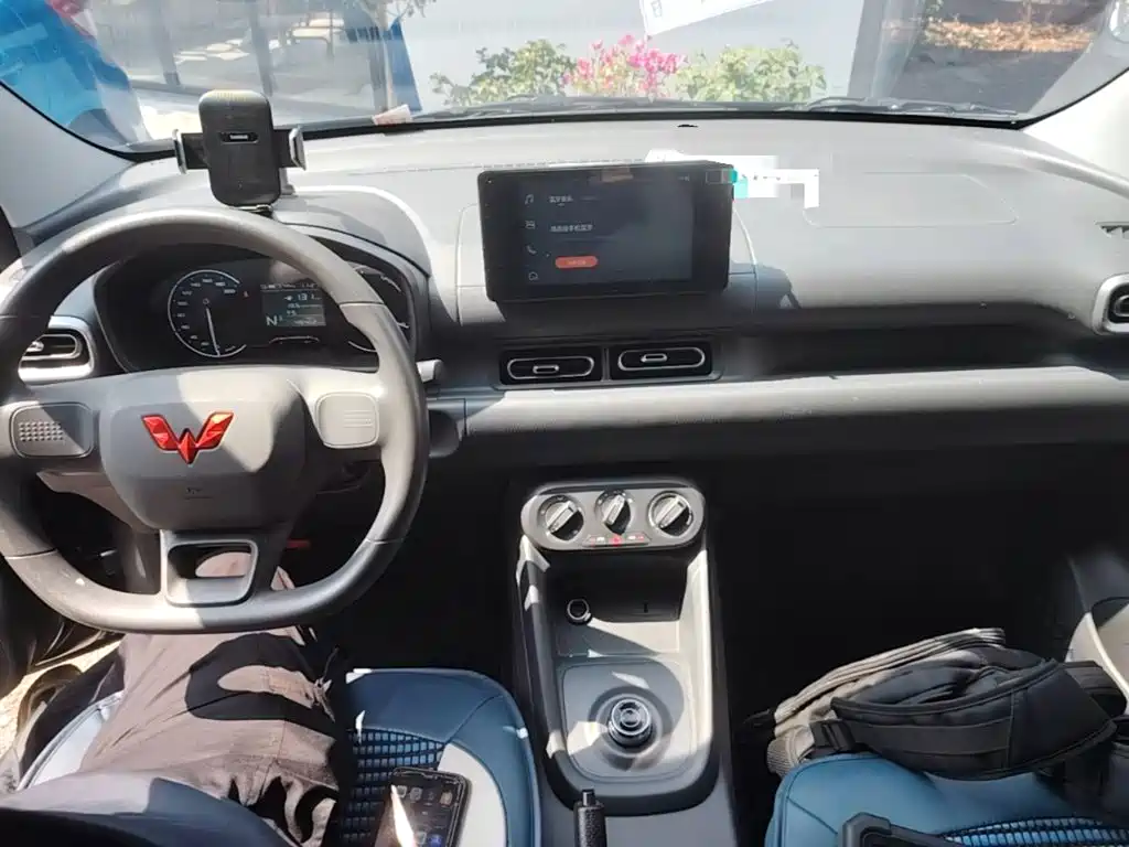 Wuling Hongguang EV — миниатюра 10