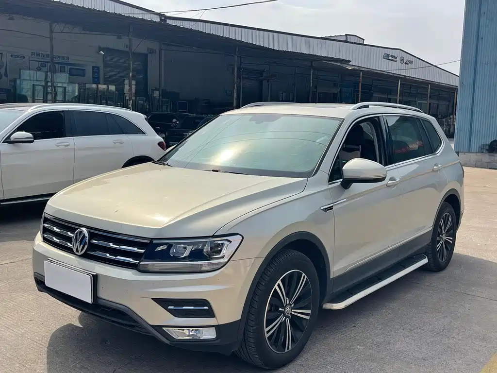 Volkswagen Tiguan L 2020