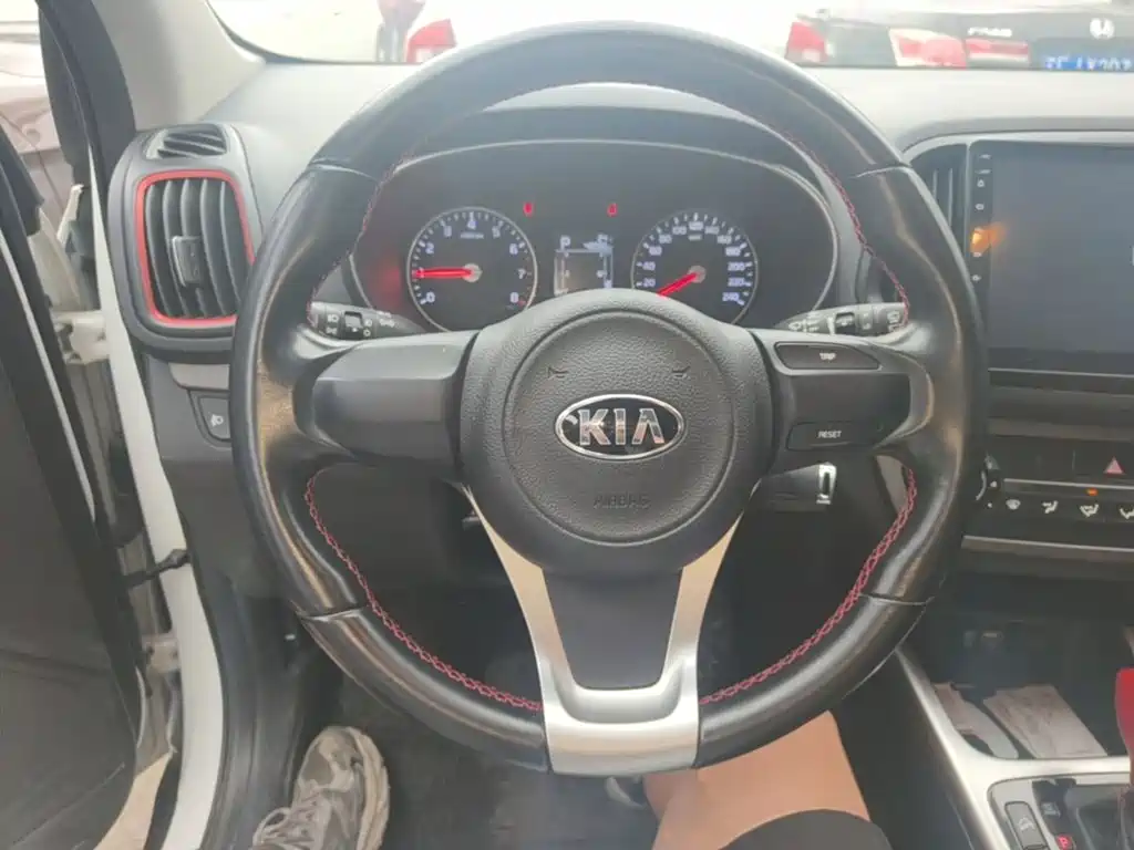 Kia KX3 — миниатюра 11