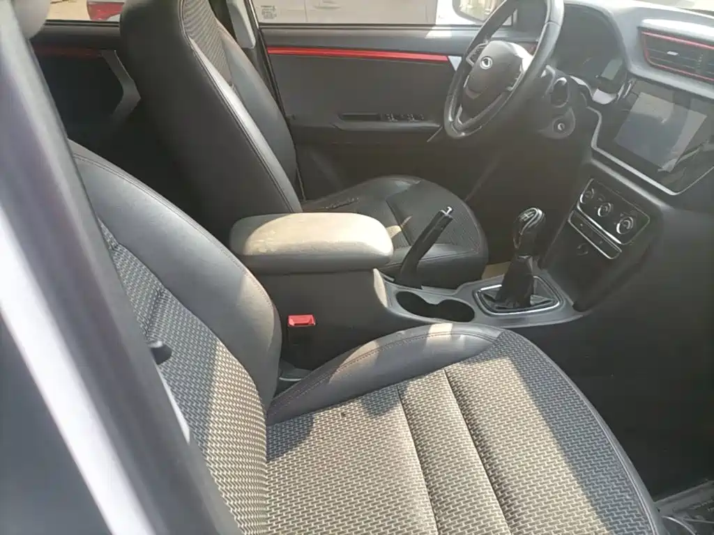 Chery Tiggo 3 — миниатюра 25