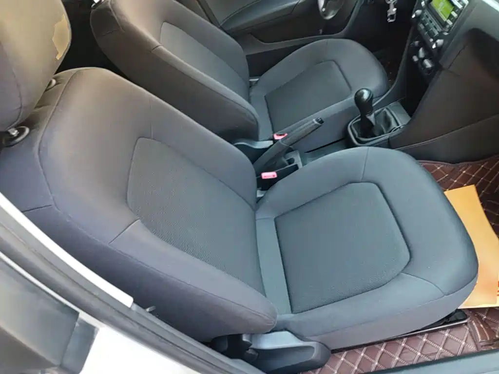 Volkswagen Santana — миниатюра 25
