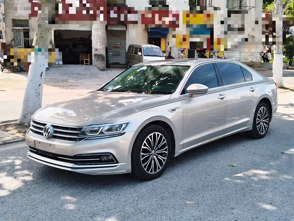 Volkswagen Phideon 2018
