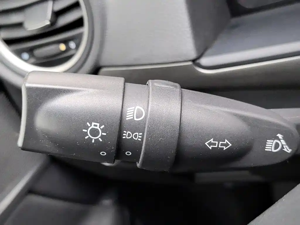 Roewe 350 — миниатюра 21