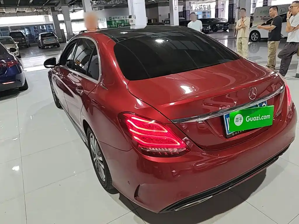Mercedes-Benz C-Class — миниатюра 5