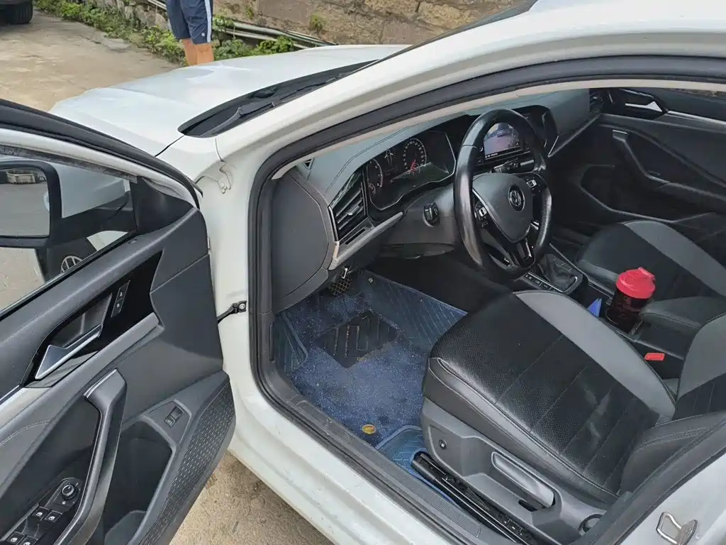 Volkswagen Sagitar — миниатюра 14