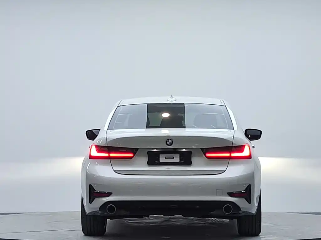 BMW 3 Series 3 2022 320i Sport