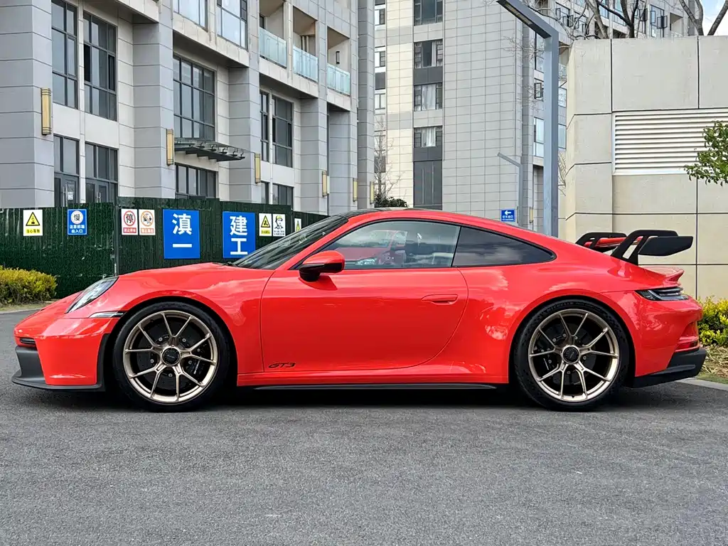 Porsche 911 2022 4.0L