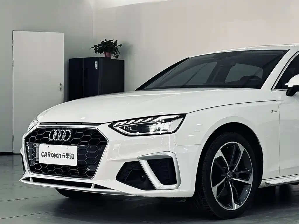 Audi A4L 2020 40 TFSI Fashion