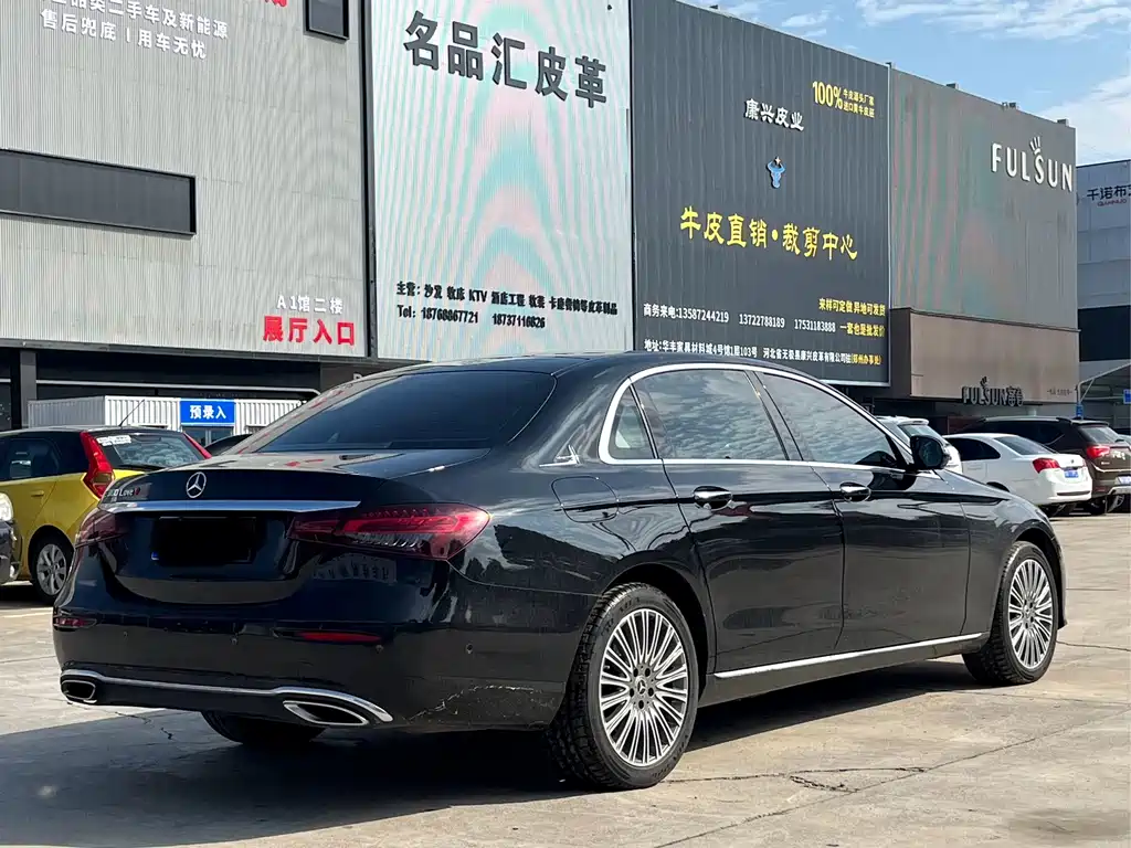 Mercedes-Benz E-Class — миниатюра 9