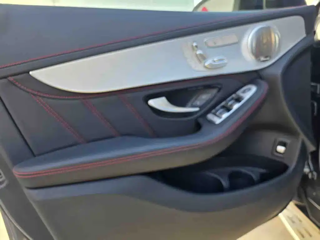 MERCEDES-BENZ GLC AMG