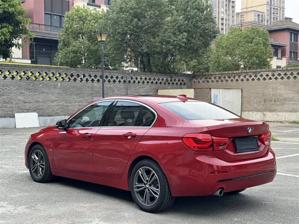 BMW 1 Series — миниатюра 17