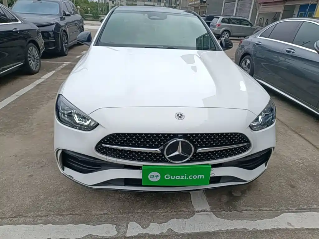 Mercedes-Benz C-Class — миниатюра 3