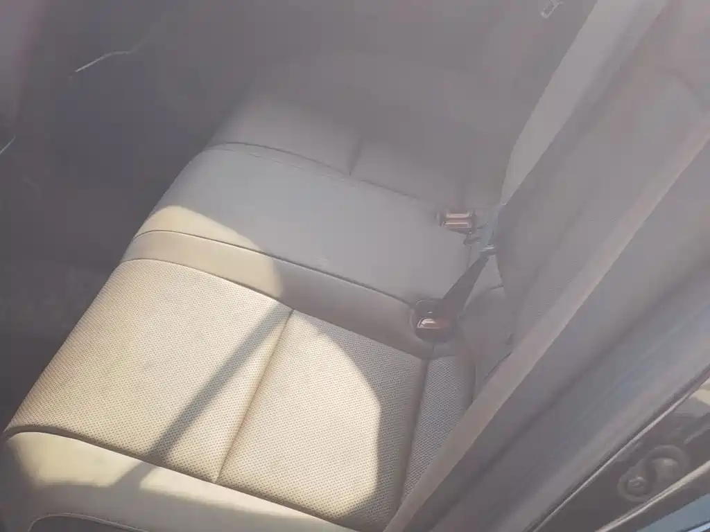 Lexus ES — миниатюра 11