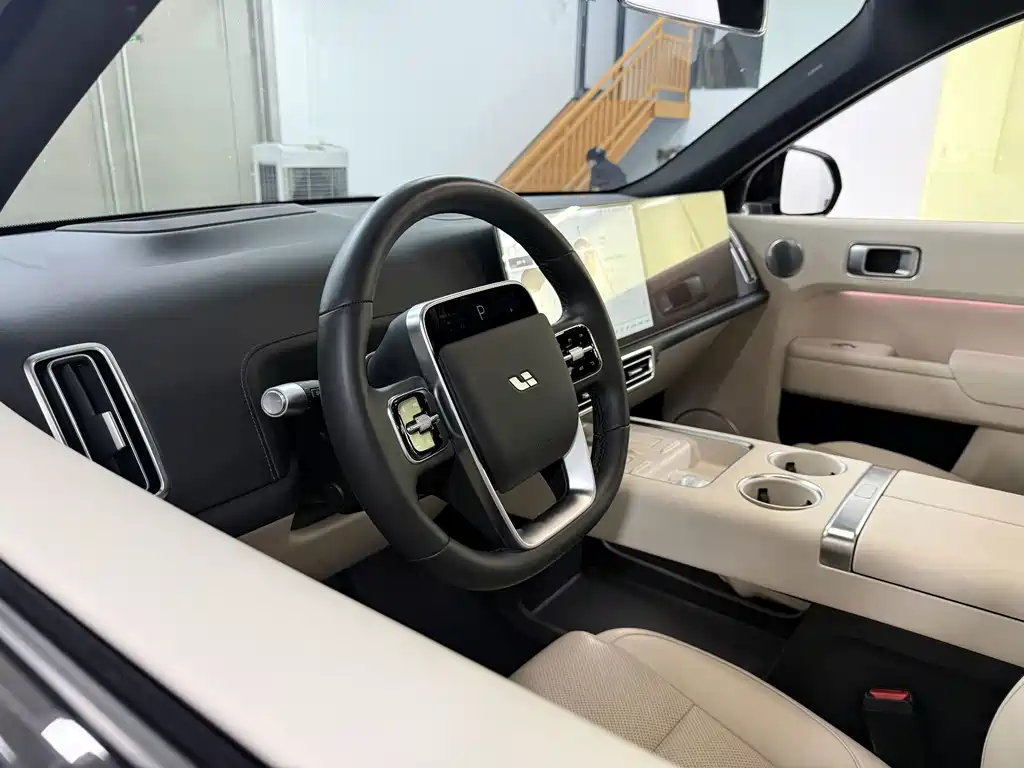Li Auto Li L9 — миниатюра 10
