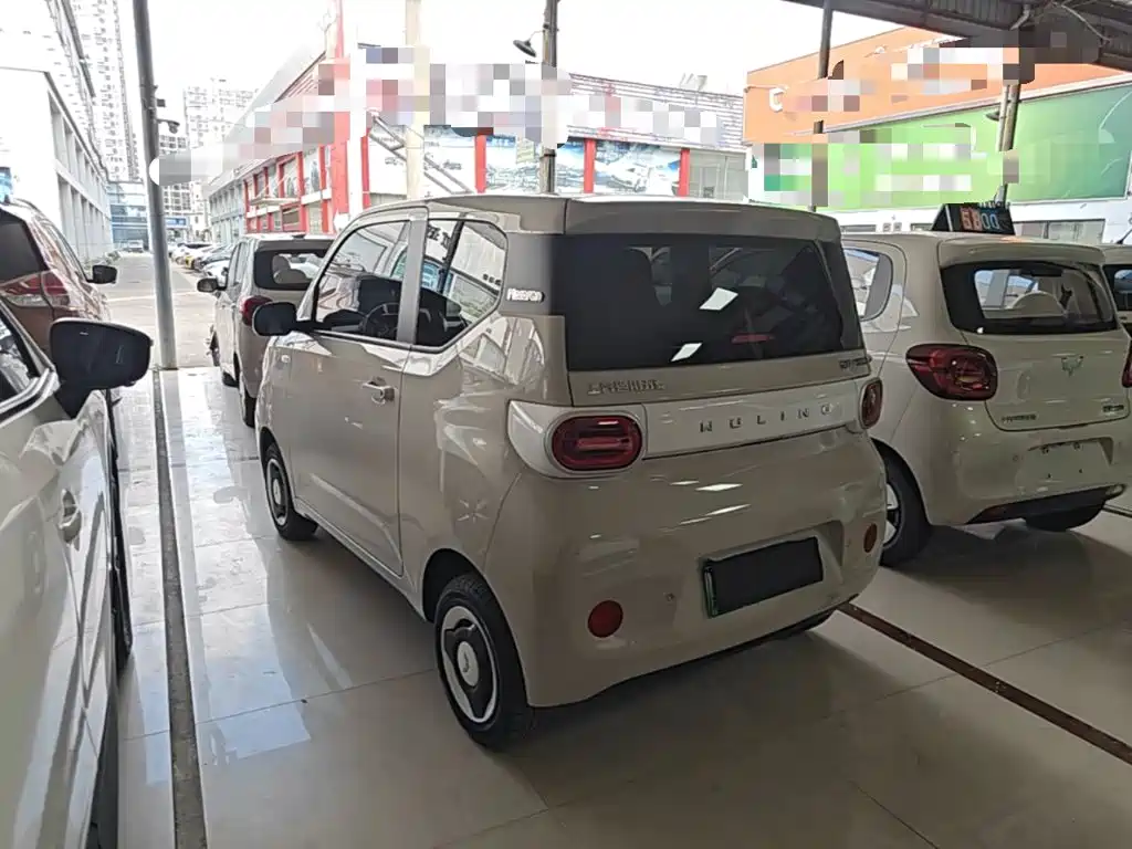 Wuling MINIEV — миниатюра 5