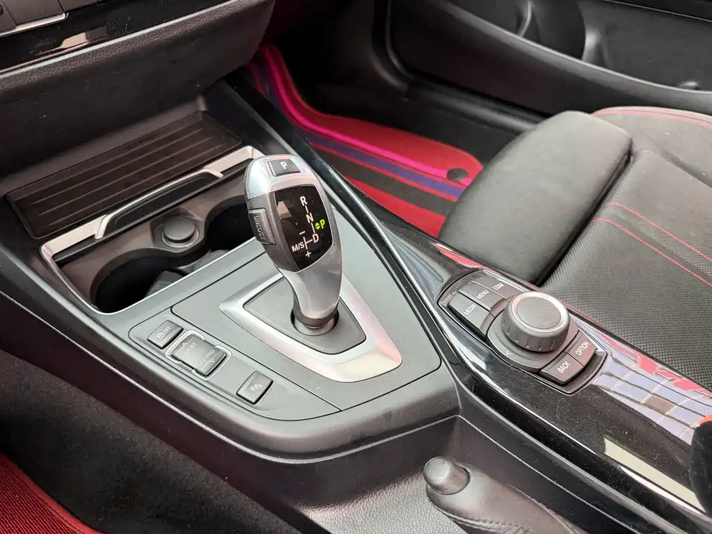 BMW 2 Series (Import) — миниатюра 17