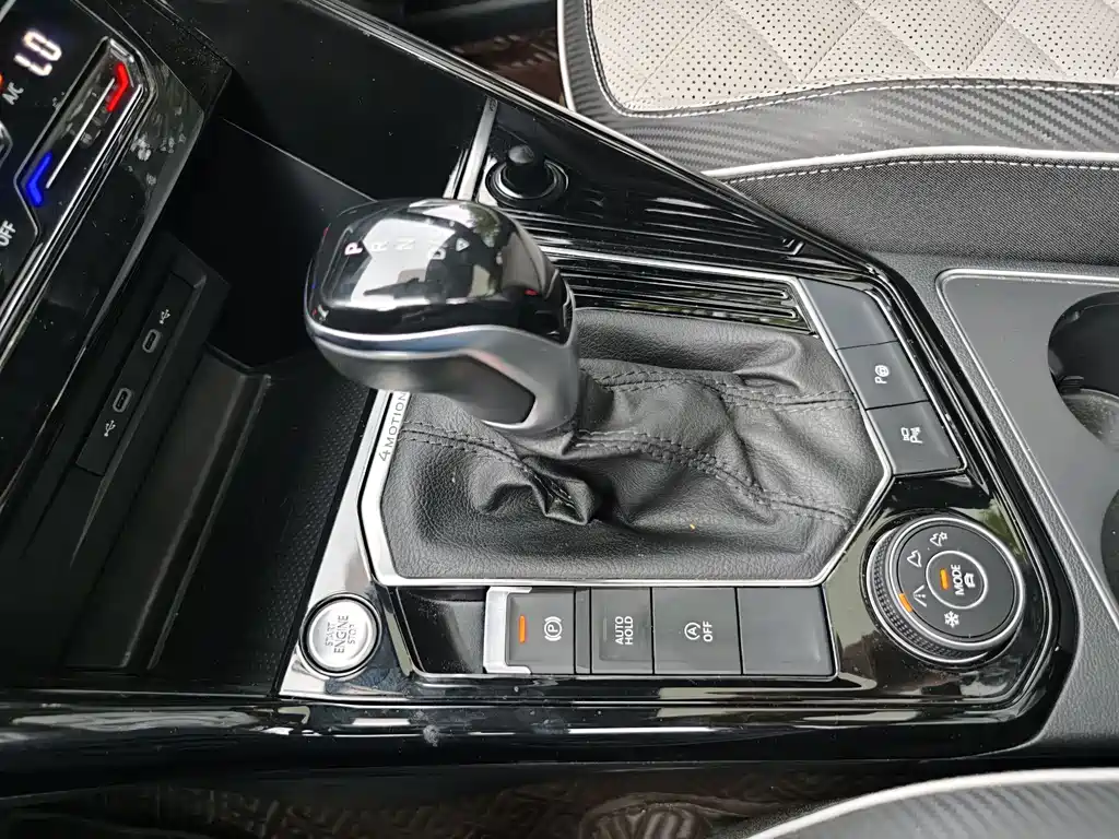 Volkswagen Tayron X Facelift 380TSI 4WD Flagship Smart Edition, фото 16