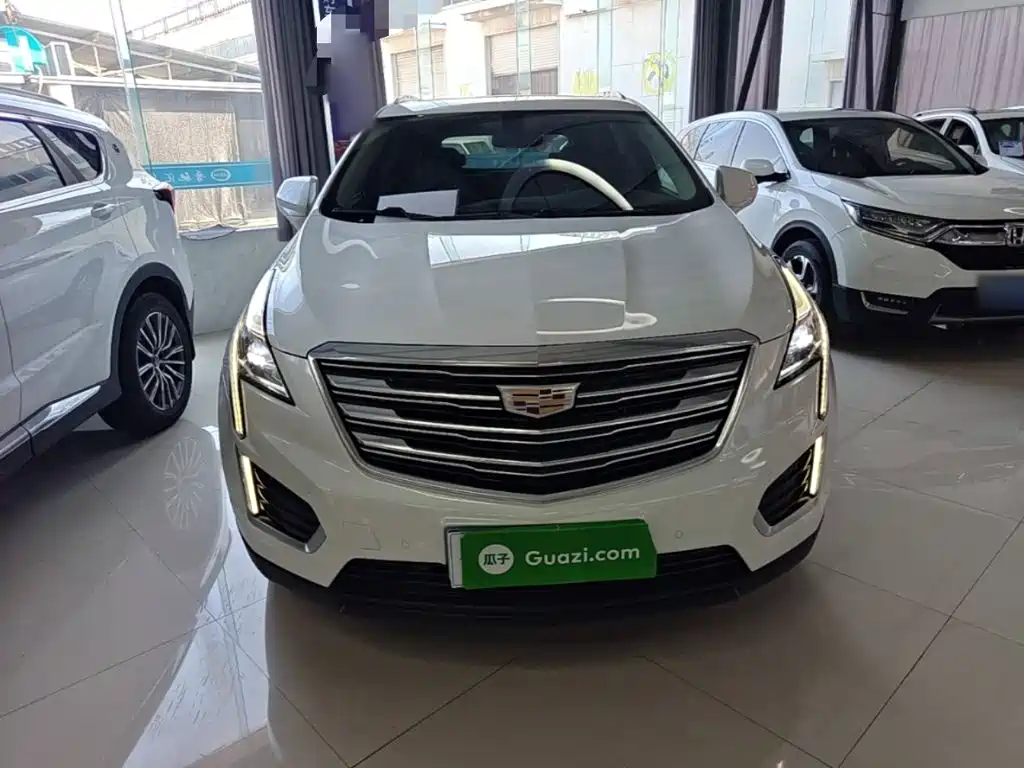 Cadillac XT5 — миниатюра 3