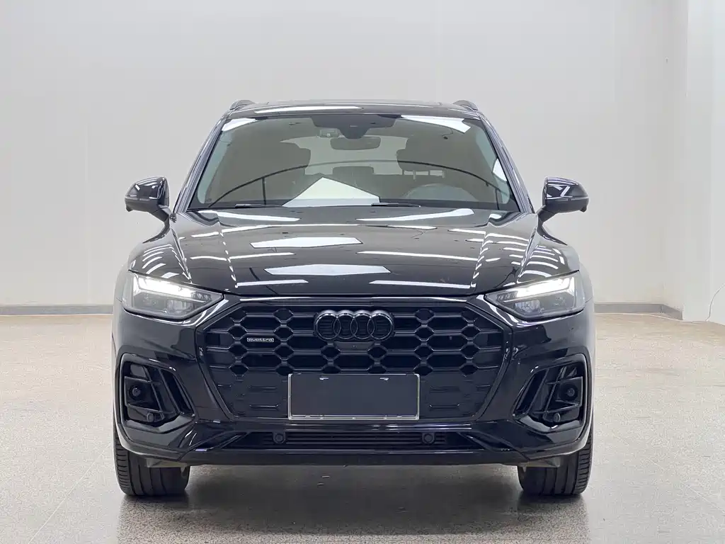 Audi Q5L 2023 40T Luxury
