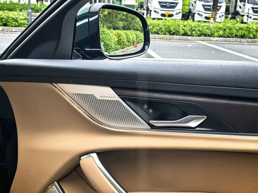 Jaguar XFL — миниатюра 17