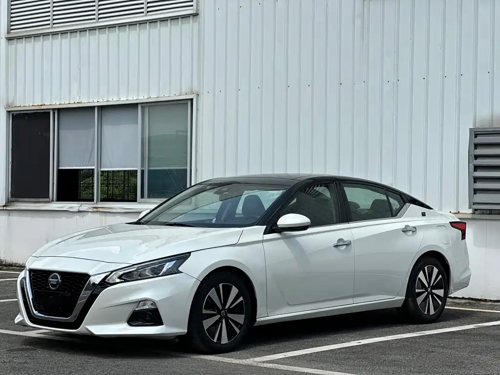 Nissan Teana — миниатюра 3