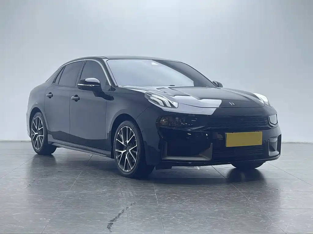 Lynk & Co 03 — миниатюра 3