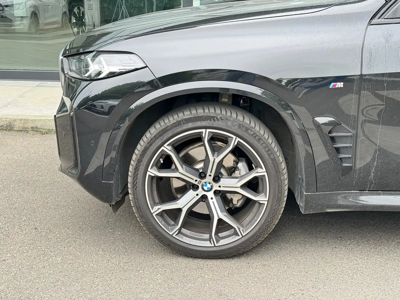BMW X5 2025 Черный из Китая, фото 4
