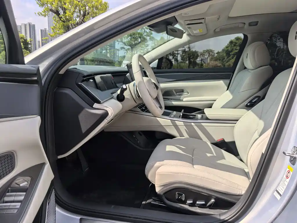 BYD Han L — миниатюра 6