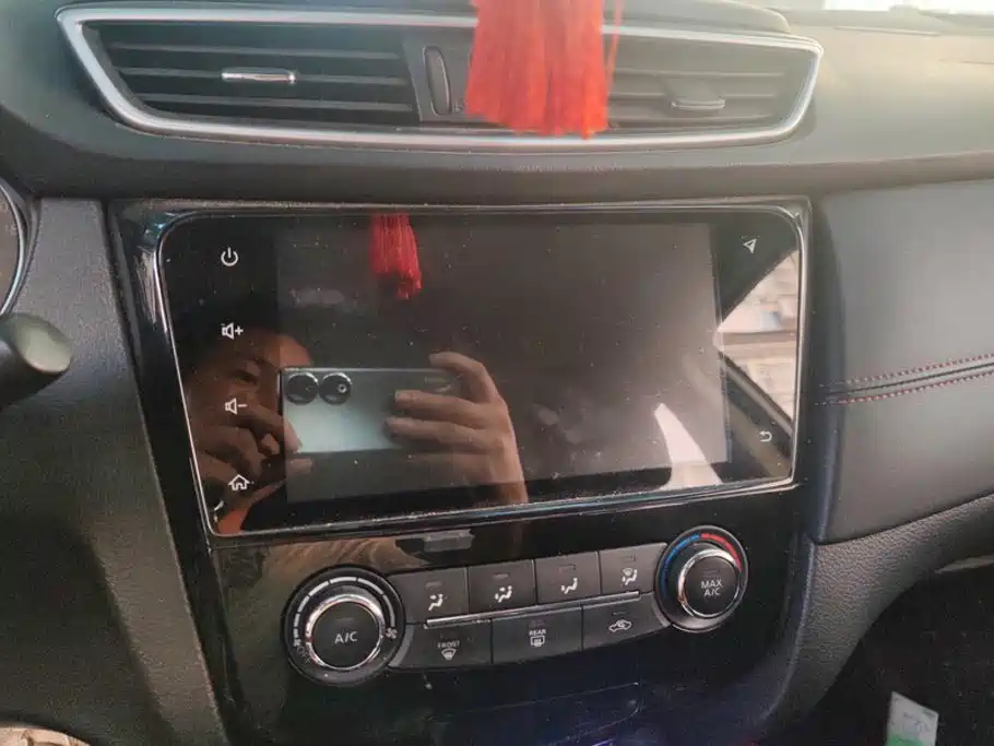 Nissan Qashqai — миниатюра 13