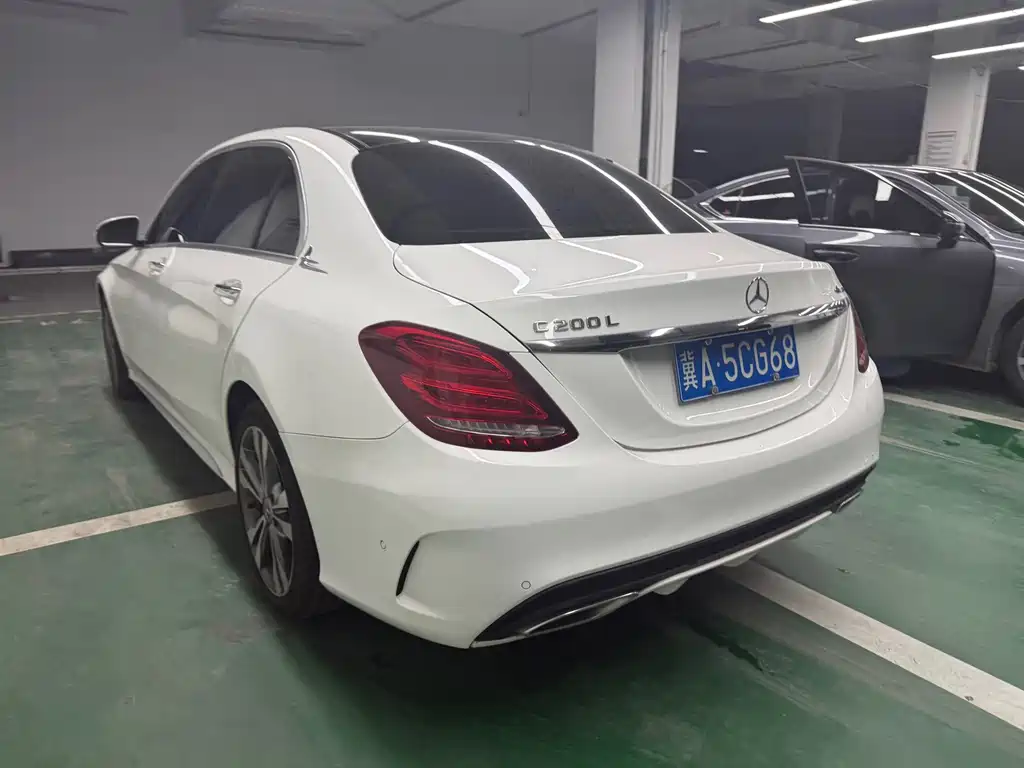 Mercedes-Benz C-Class Facelift C 200 L 4MATIC Sport Edition, фото 10