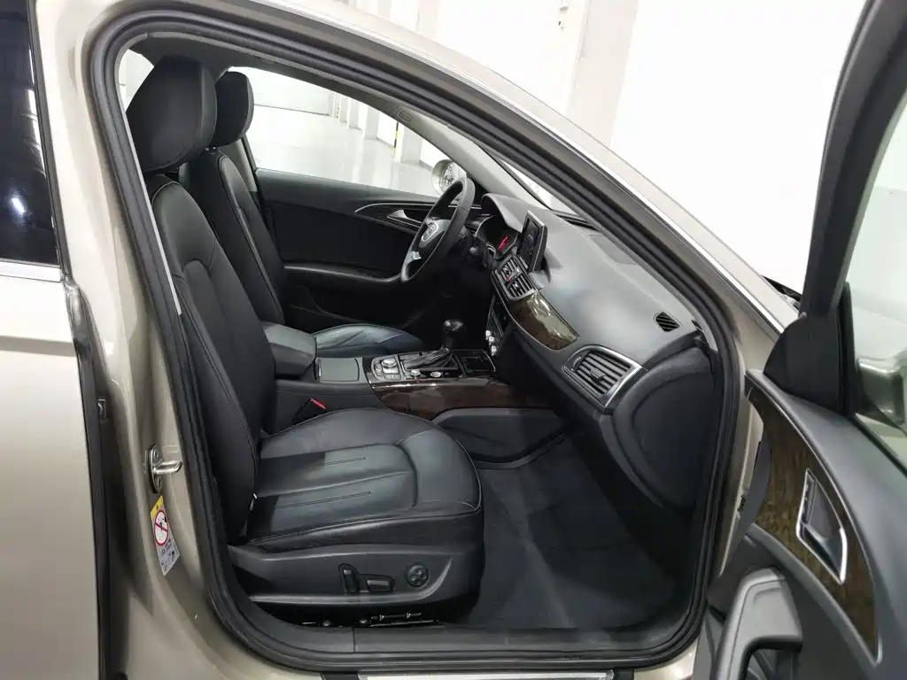 Audi A6L — миниатюра 23