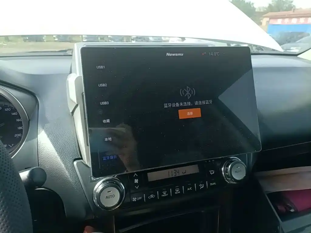 Toyota Prado — миниатюра 13