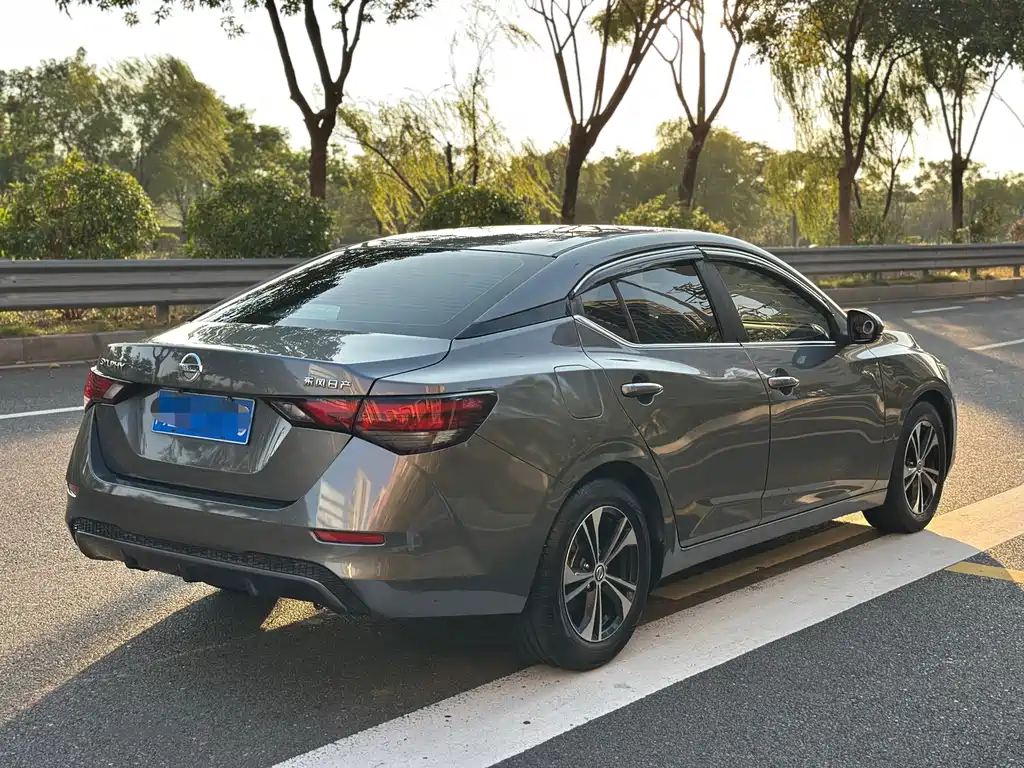 Nissan Sylphy — миниатюра 9