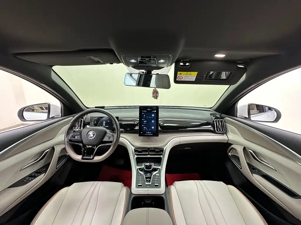 BYD Song Pro DM-i 2023 — фото 19