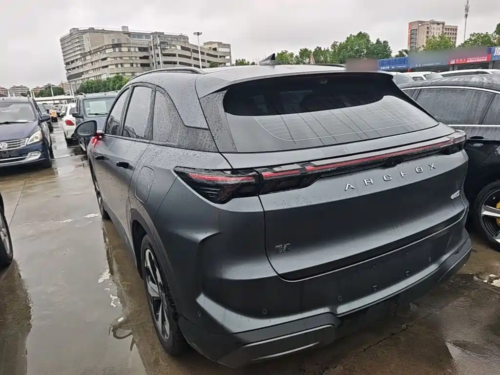 ARCFOX Alpha T5 — миниатюра 5