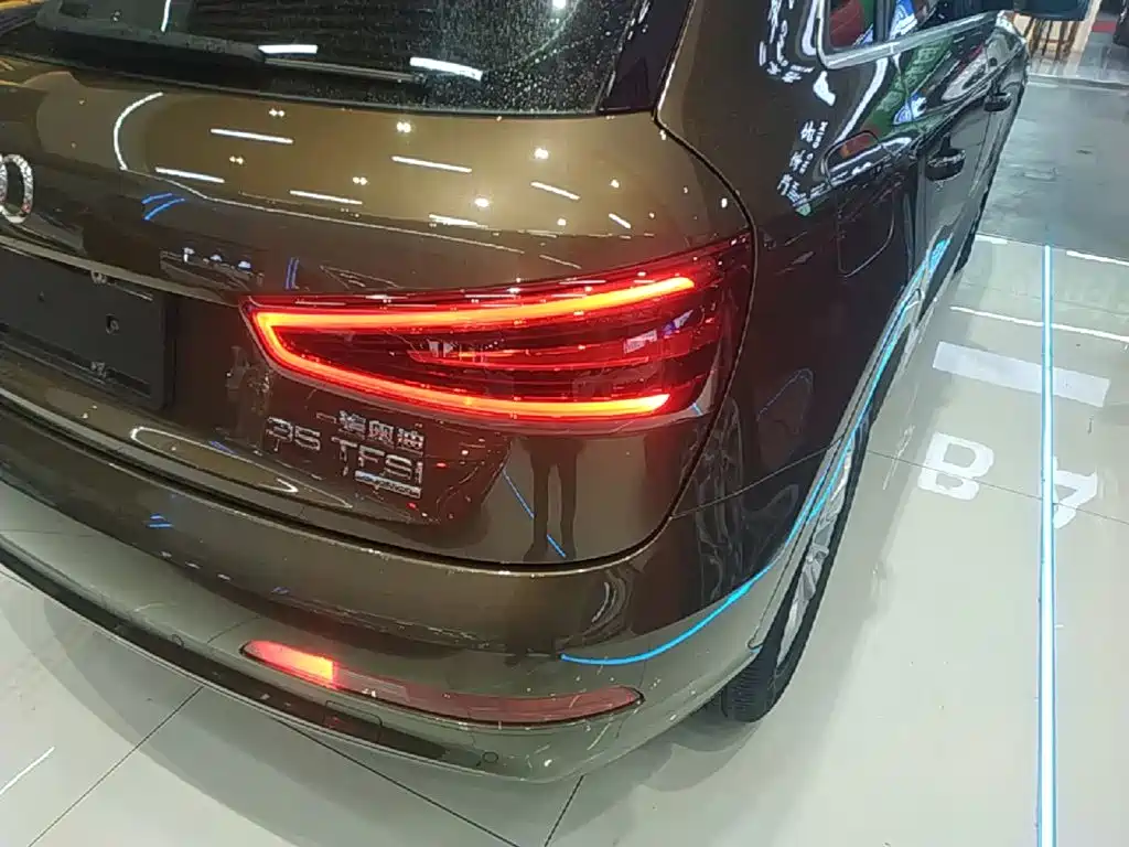 Audi Q3 — миниатюра 8