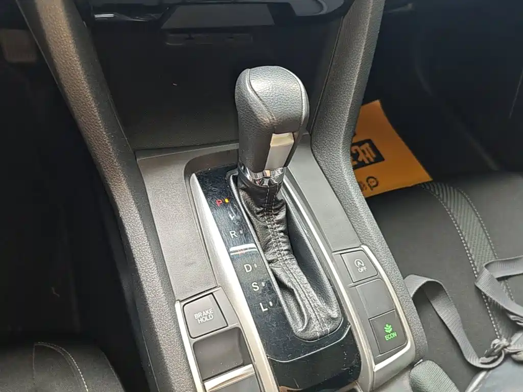 Honda Civic 2016 220TURBO CVT Luxury
