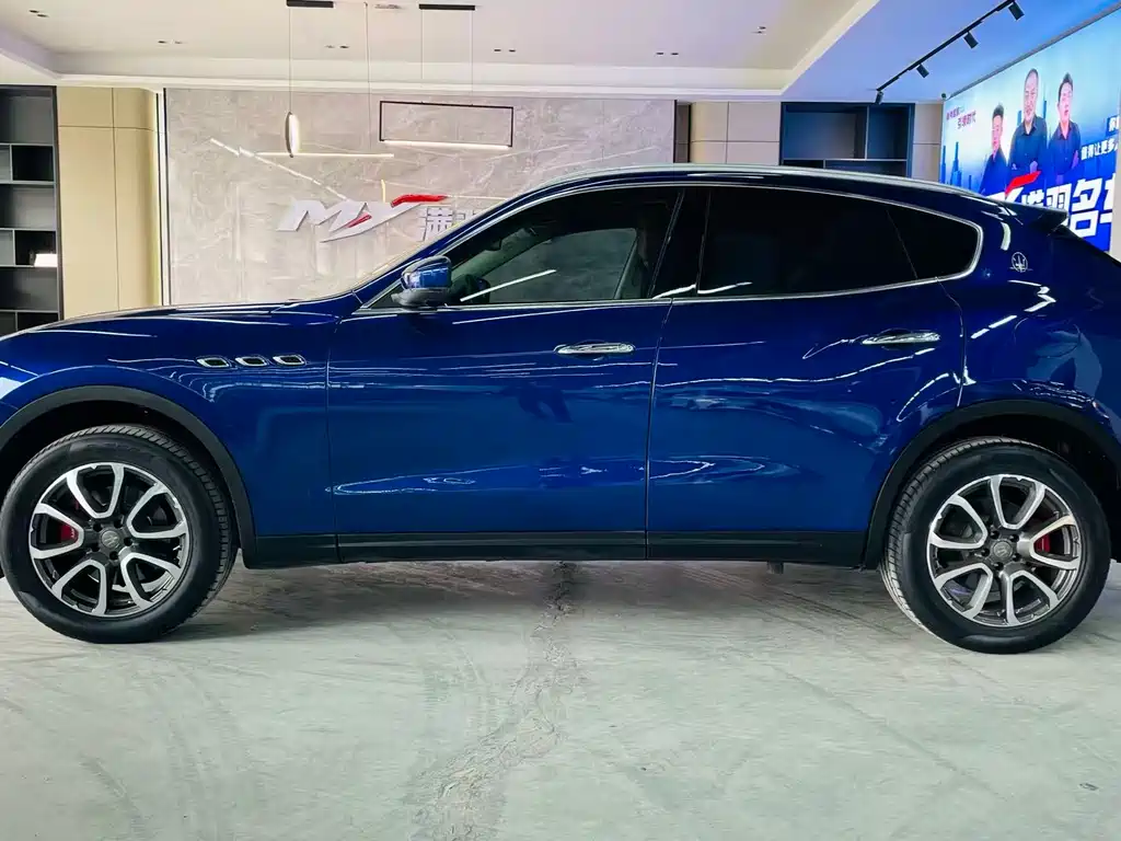 MASERATI LEVANTE