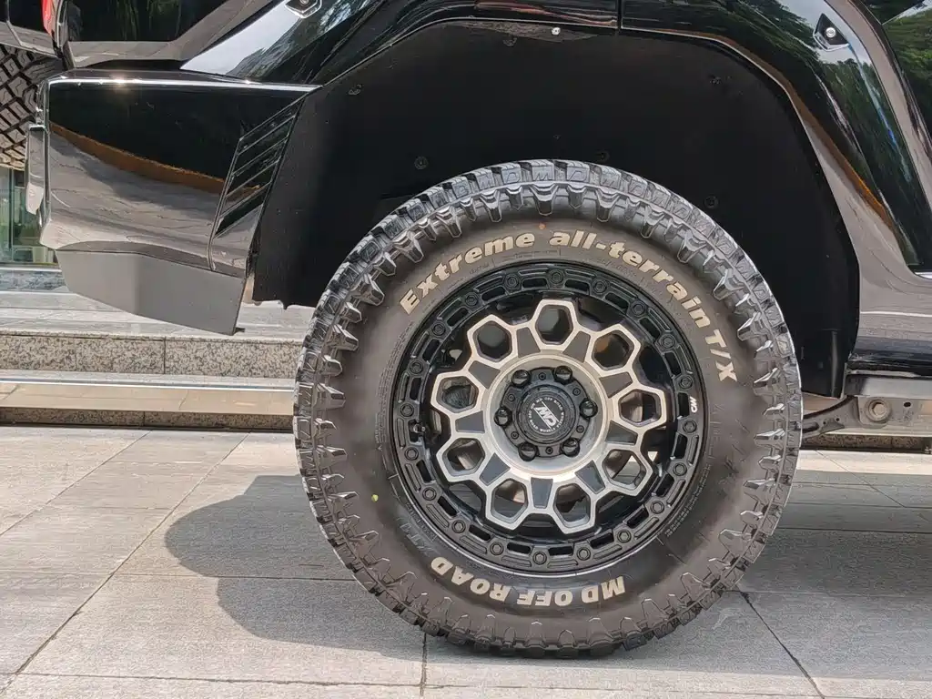 Tank 400 2023 Hi4-T