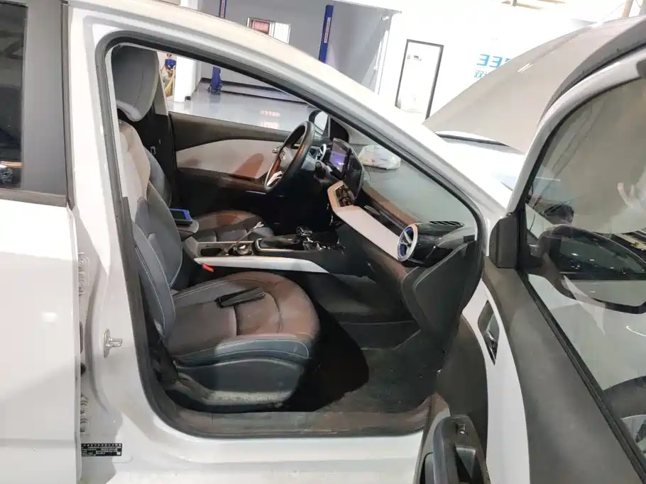 Chevrolet Monza — миниатюра 8