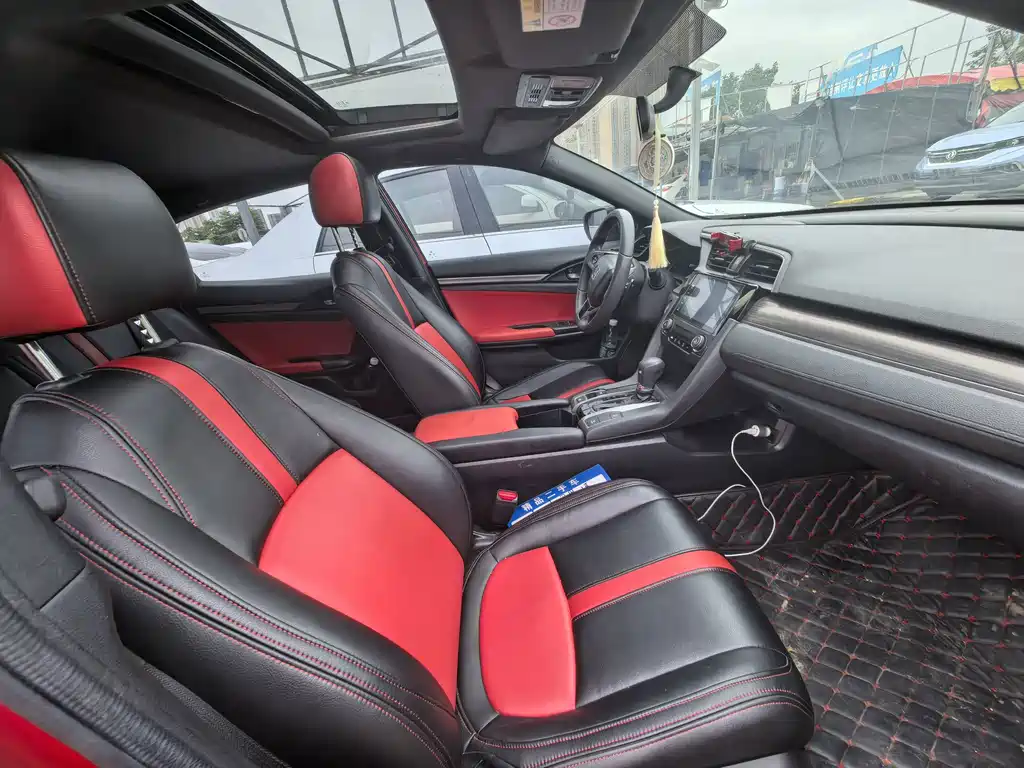 Honda Civic — миниатюра 15